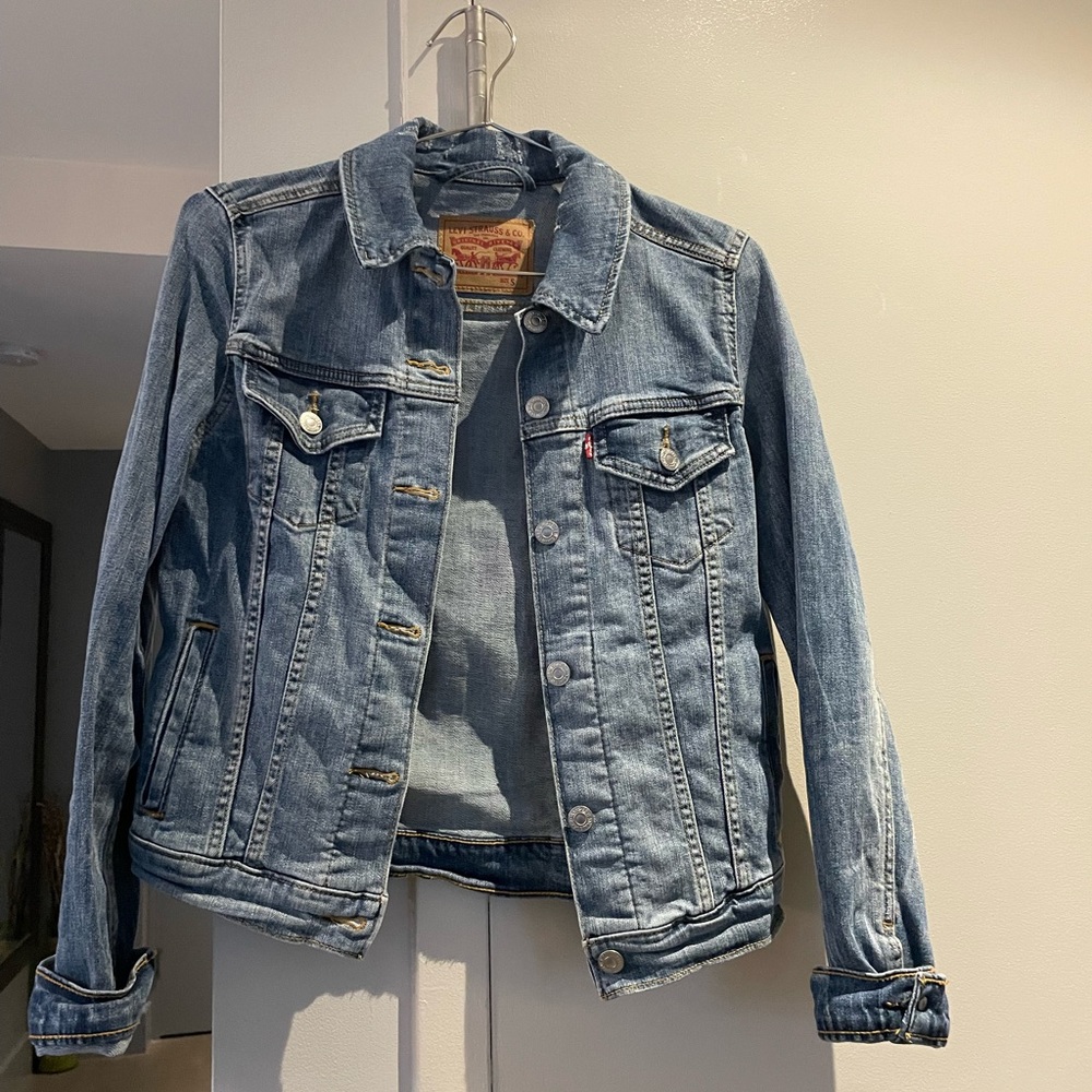 Levi’s jean jacket